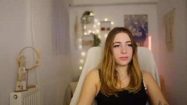 Image 12 of tina_nappi Stream on Chaturbate on 16 months ago