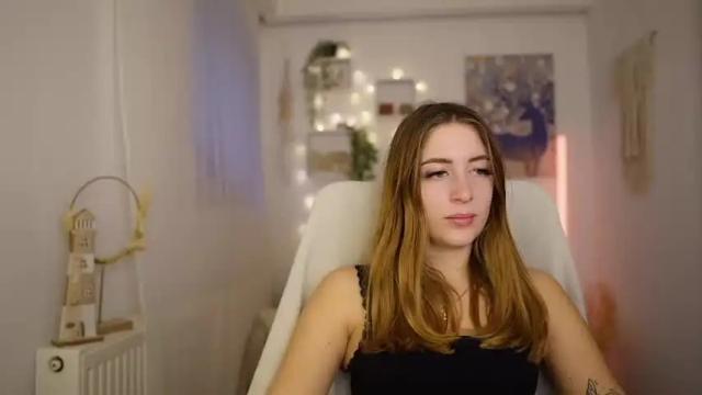 Image 3 of tina_nappi Stream on Chaturbate on 16 months ago