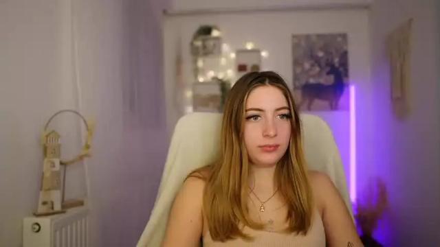 Image 3 of tina_nappi Stream on Chaturbate on 16 months ago