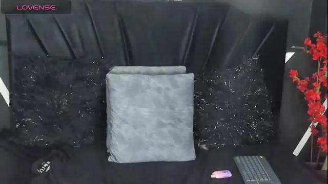 Image 8 of tina_noa Stream on Chaturbate on 29 days ago