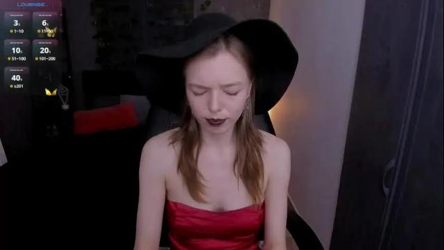 Image 10 of tina_tayllor Stream on Chaturbate on 24 days ago