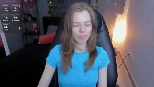 Image 2 of tina_tayllor Stream on Chaturbate on 15 days ago