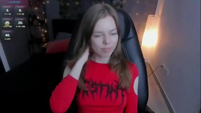 Image 2 of tina_tayllor Stream on Chaturbate on 11 days ago