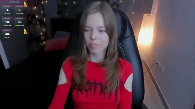 Image 7 of tina_tayllor Stream on Chaturbate on 11 days ago