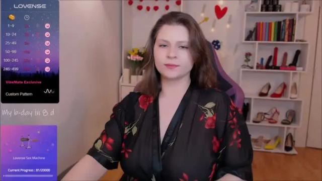 Image 10 of tinaangelll Stream on Chaturbate on 14 months ago
