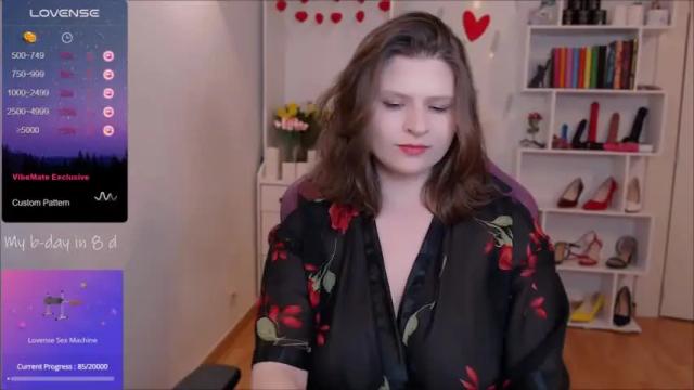 Image 12 of tinaangelll Stream on Chaturbate on 14 months ago