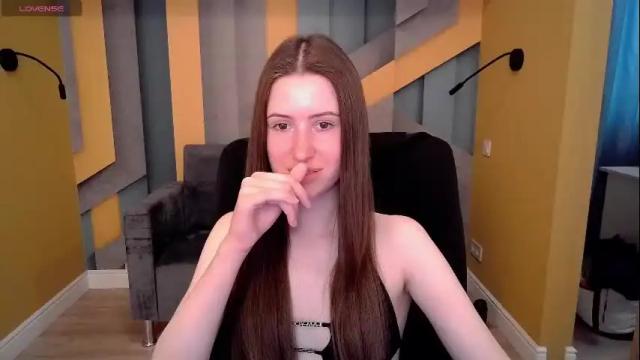 Image 10 of tinabakers Stream on Chaturbate on 5 months ago