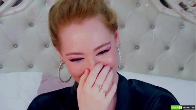 Image 6 of tinabrook Stream on Chaturbate on 25 days ago