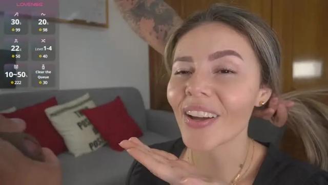 Image 3 of tinacb Stream on Chaturbate on 28 days ago