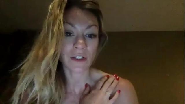 Image 10 of tinacolby Stream on Chaturbate on 20 months ago