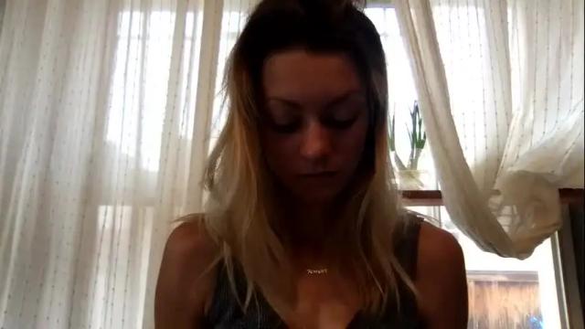 Image 10 of tinacolby Stream on Chaturbate on 19 months ago