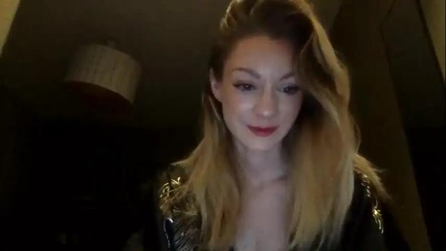 Image 4 of tinacolby Stream on Chaturbate on 17 months ago