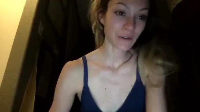 Image 7 of tinacolby Stream on Chaturbate on 17 months ago