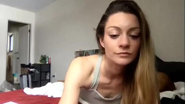 Image 7 of tinacolby Stream on Chaturbate on 15 months ago