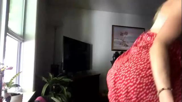Image 4 of tinacolby Stream on Chaturbate on 14 months ago