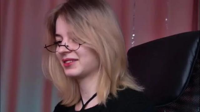 Image 10 of tinadavil Stream on Chaturbate on 4 days ago