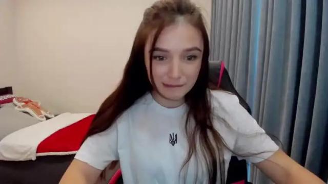 Image 2 of tinaferrell Stream on Chaturbate on 16 months ago
