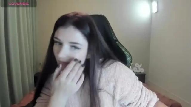 Image 12 of tinaferrell Stream on Chaturbate on 15 months ago