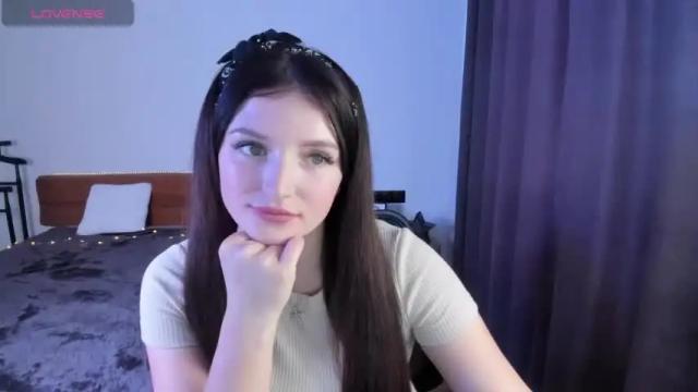 Image 7 of tinaferrell Stream on Chaturbate on 15 months ago