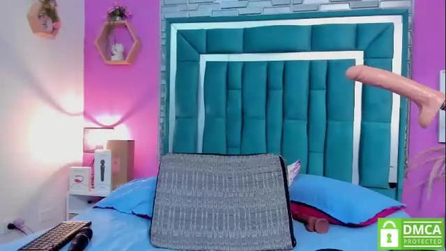 Image 11 of tinajones20 Stream on Chaturbate on 17 days ago