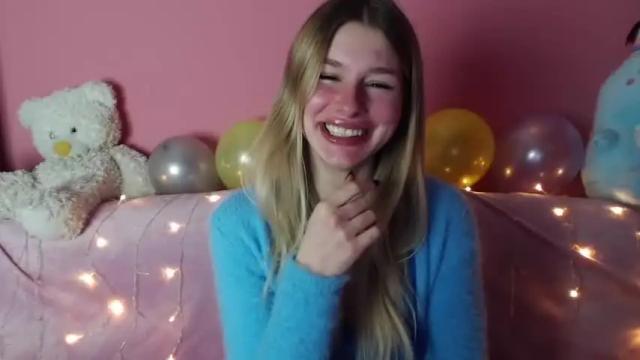 Image 11 of tinaminas Stream on Chaturbate on 15 months ago