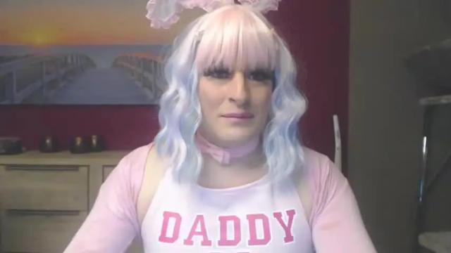 Image 4 of tinanoxx Stream on Chaturbate on 23 months ago