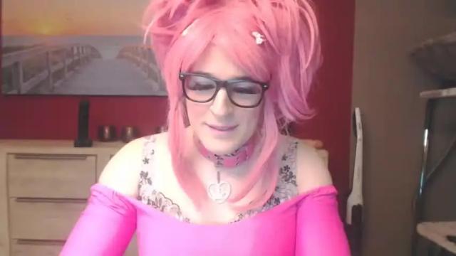 Image 7 of tinanoxx Stream on Chaturbate on 23 months ago