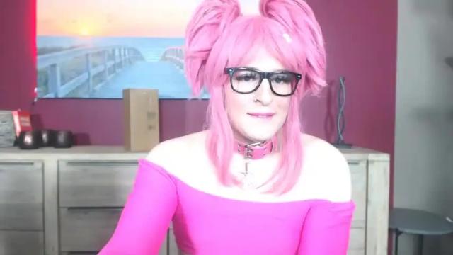 Image 4 of tinanoxx Stream on Chaturbate on 22 months ago