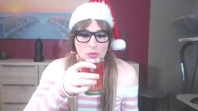 Image 10 of tinanoxx Stream on Chaturbate on 22 months ago