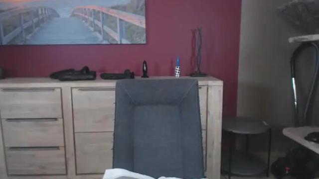 Thumbnail 1, tinanoxx's Stream at Chaturbate, 22 months ago