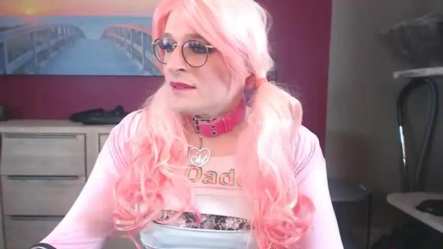 Image 10 of tinanoxx Stream on Chaturbate on 22 months ago