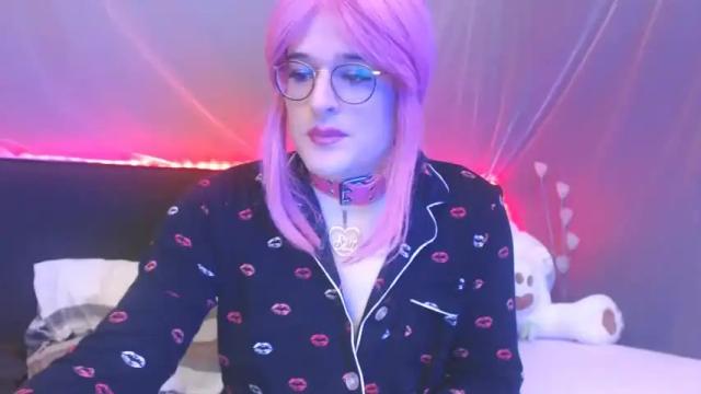 Image 10 of tinanoxx Stream on Chaturbate on 22 months ago