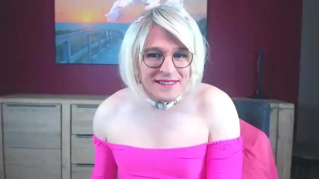 Image 12 of tinanoxx Stream on Chaturbate on 22 months ago