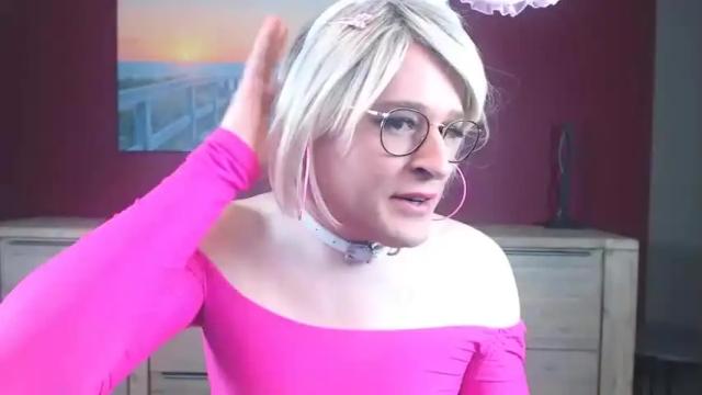 Image 4 of tinanoxx Stream on Chaturbate on 22 months ago