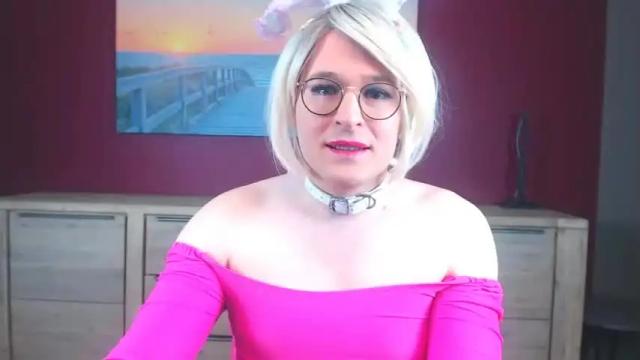 Image 8 of tinanoxx Stream on Chaturbate on 22 months ago