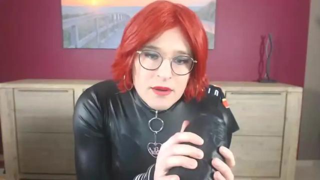 Image 12 of tinanoxx Stream on Chaturbate on 21 months ago