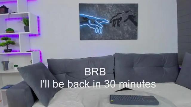 Image 8 of tinaroxx Stream on Chaturbate on 13 months ago