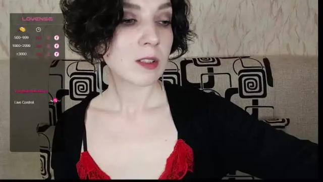 Image 11 of tinawincee Stream on Chaturbate on 17 days ago