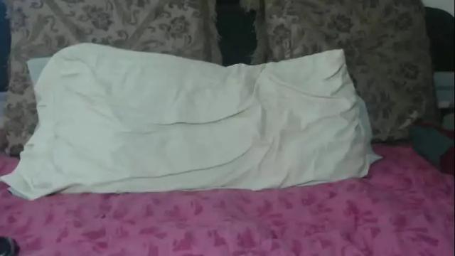 Image 6 of tinaxxxpetitexoxo Stream on Chaturbate on 14 days ago