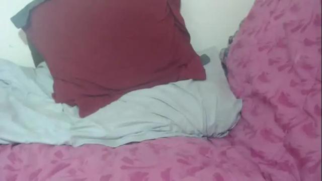 Image 11 of tinaxxxpetitexoxo Stream on Chaturbate on 8 days ago