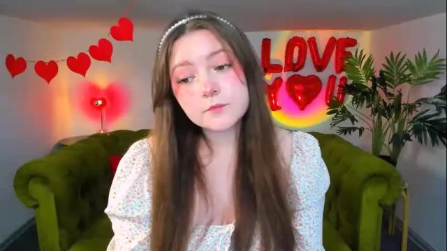 Image 12 of tinkerbeeelle Stream on Chaturbate on 2 months ago