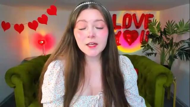 Image 4 of tinkerbeeelle Stream on Chaturbate on 2 months ago