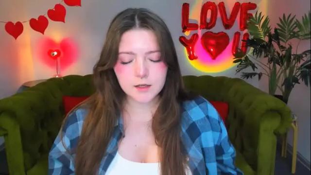 Image 2 of tinkerbeeelle Stream on Chaturbate on 2 months ago