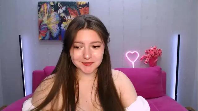 Image 10 of tinkerbeeelle Stream on Chaturbate on 8 months ago