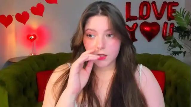 Image 11 of tinkerbeeelle Stream on Chaturbate on 8 months ago