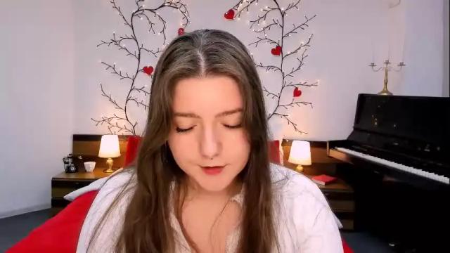 Thumbnail 1, tinkerbeeelle's Stream at Chaturbate, 8 months ago