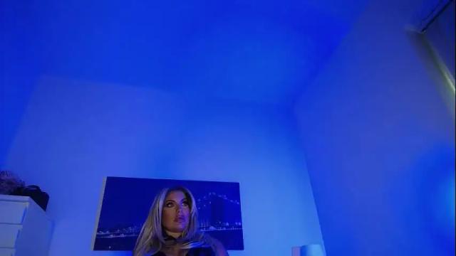 Image 10 of tinkerbell822 Stream on Chaturbate on 20 days ago
