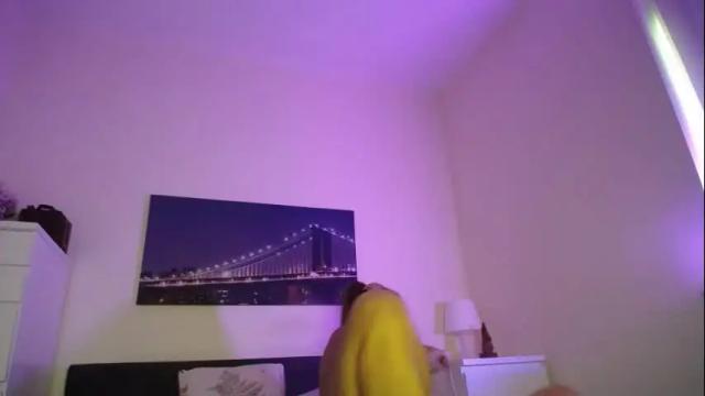 Image 2 of tinkerbell822 Stream on Chaturbate on 7 days ago