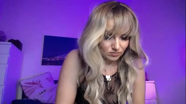 Image 8 of tinkerbell822 Stream on Chaturbate on 20 days ago