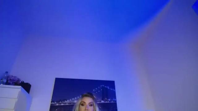 Image 7 of tinkerbell822 Stream on Chaturbate on 3 months ago